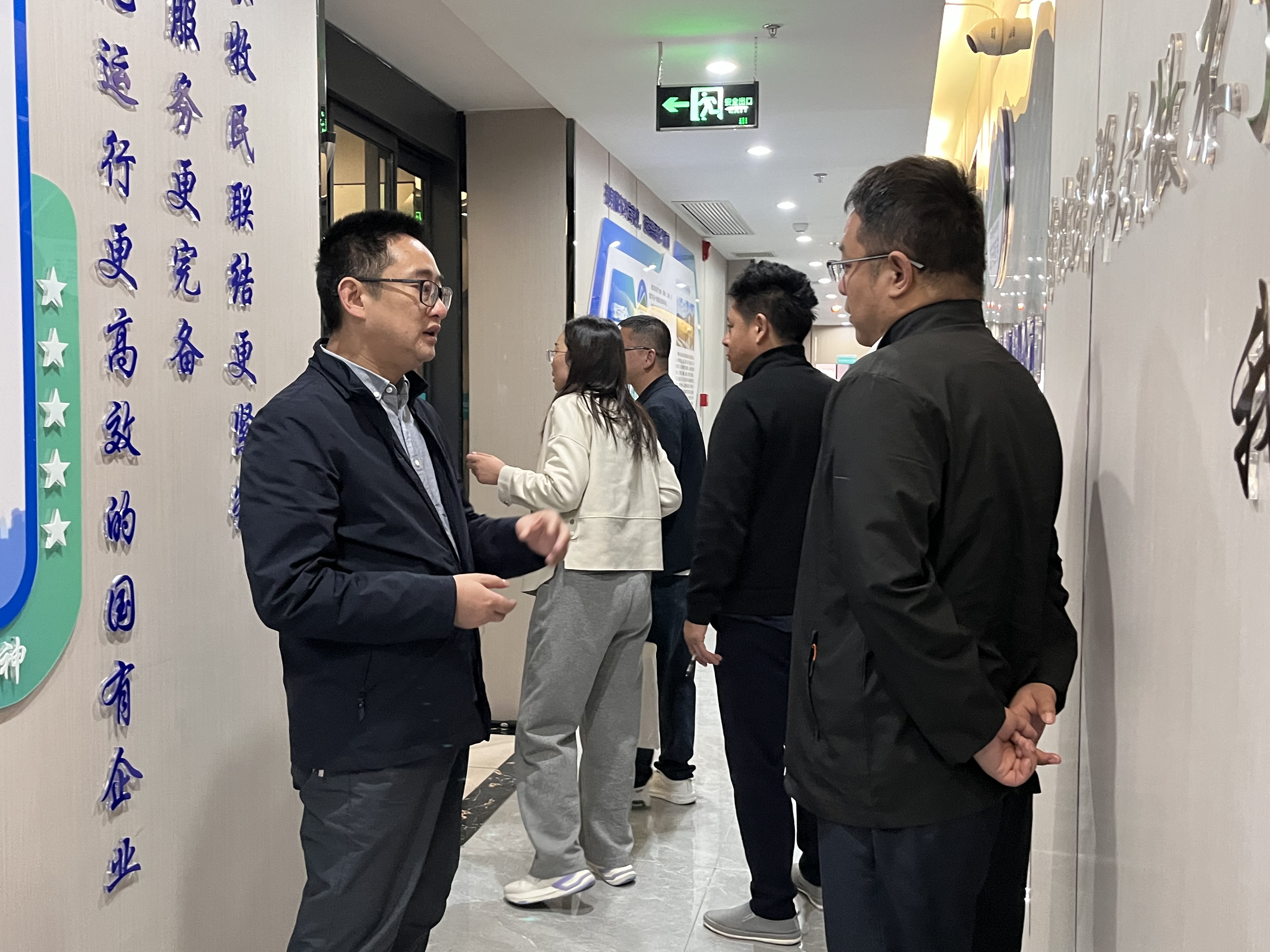 市農(nóng)發(fā)集團(tuán)公司一周工作剪影(圖2) 市農(nóng)發(fā)集團(tuán)公司一周工作剪影(圖2)